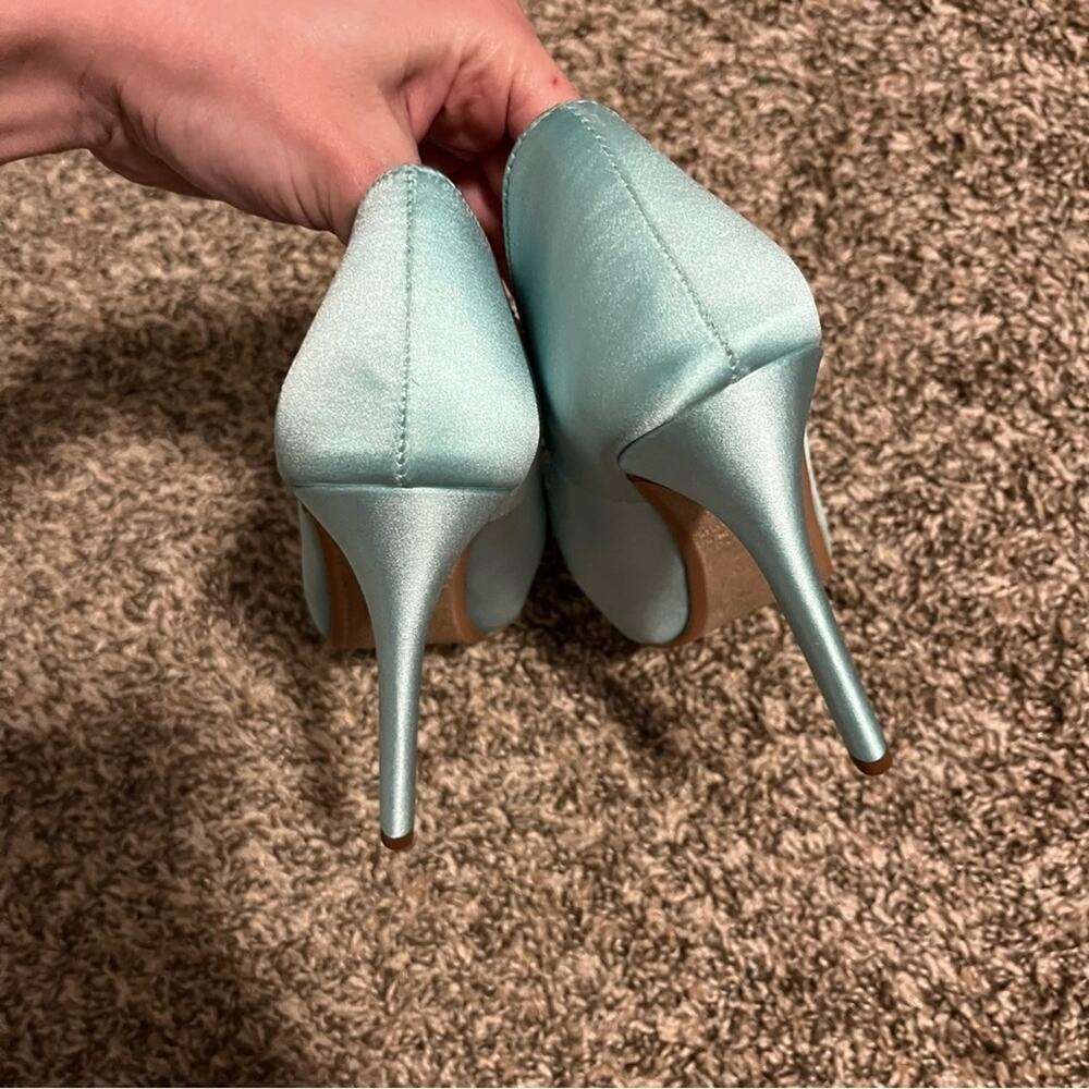 Liz Rene Couture pumps - Picture 9 of 11